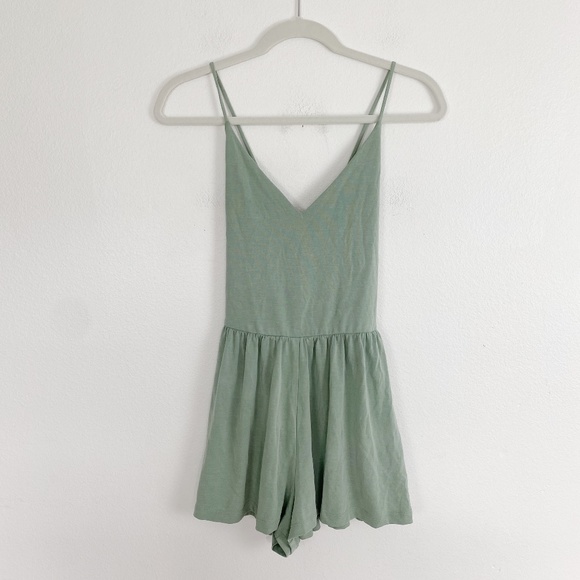 Forever 21 Pants - Forever 21 Sage Romper size Small
